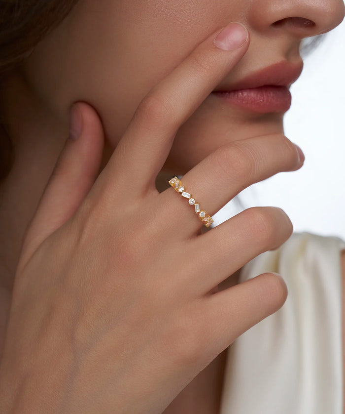 Scattered Baguette and Round Lab Grown Diamond Band in Gold