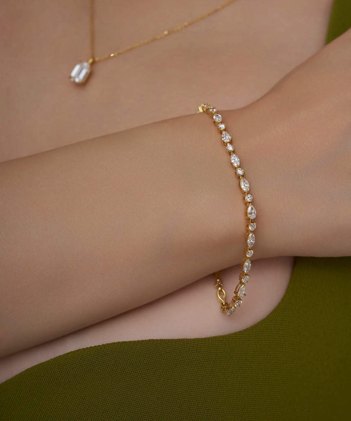Pear Marquise and Round Mixed Cut Prong Set Tennis Bracelet