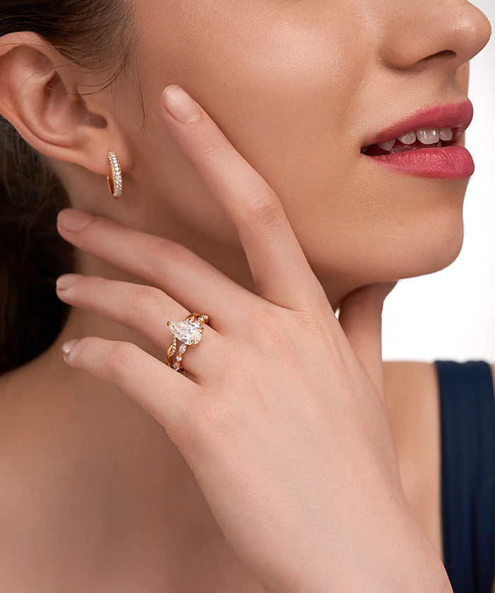 Oval Lab Grown Diamond Hidden Halo Bridal Set with Curved Band in Gold