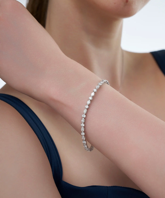 Alternating Oval and Round Prong Set Tennis Bracelet