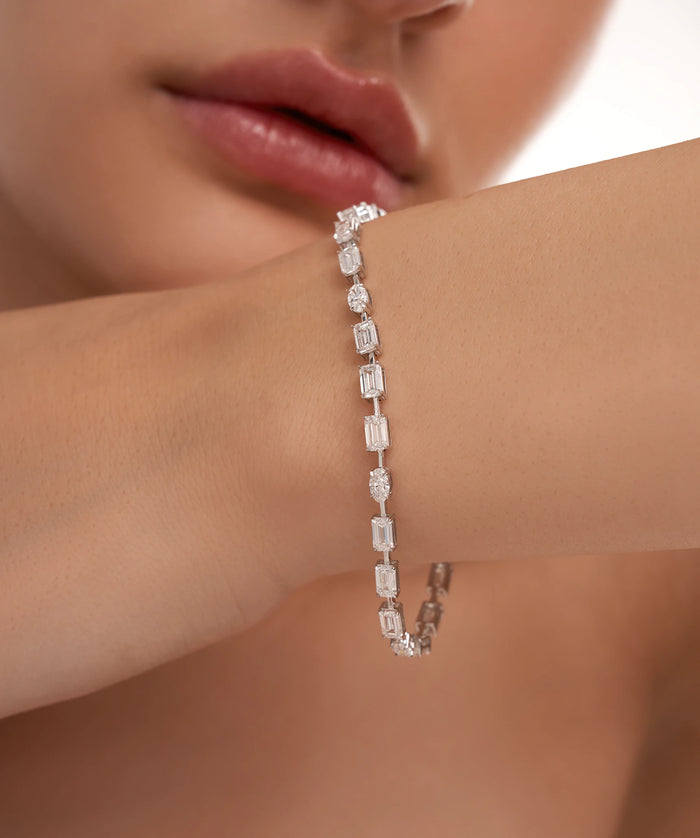 Radiant and Oval Mixed Cut Prong Set Tennis Bracelet
