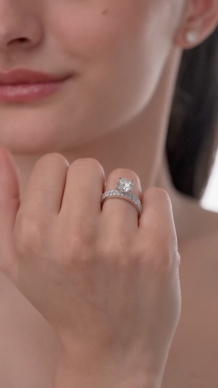Round Solitaire Bridal Ring Set with Pavé Accent Band