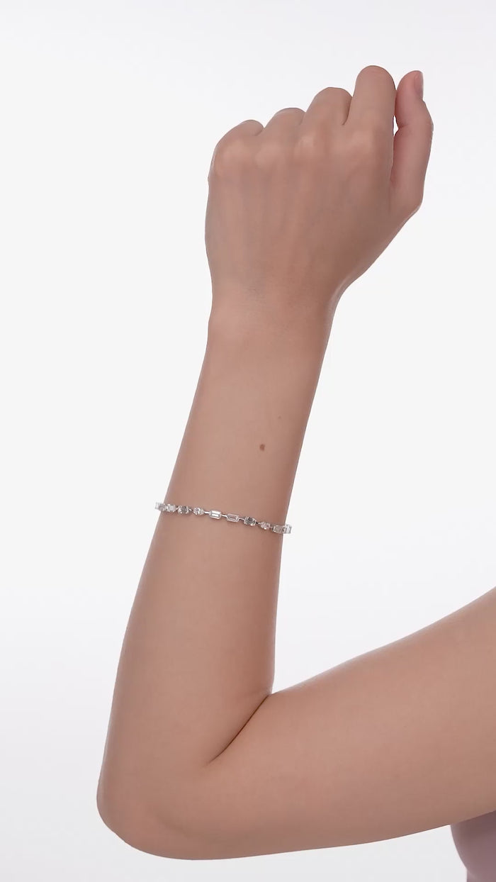 Radiant and Oval Mixed Cut Prong Set Tennis Bracelet